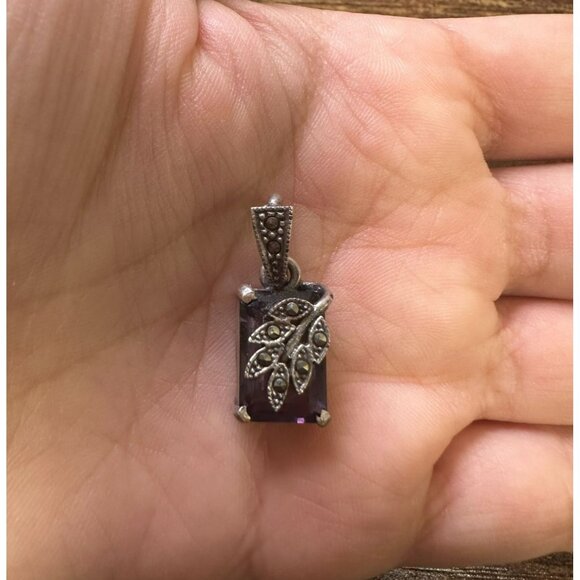 VTG‎ Estate Sterling Silver, Marcasite & Amethyst Pendant! 29 - Picture 7 of 7